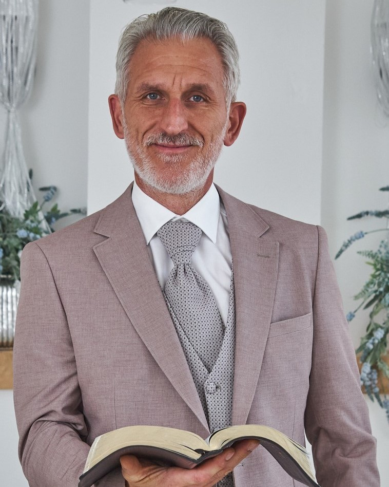 Moldován Richárd prezsbiter portréja